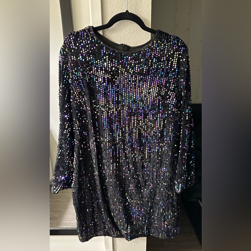 SHEIN Plus Size Black Sequins Long Sleeve Dress